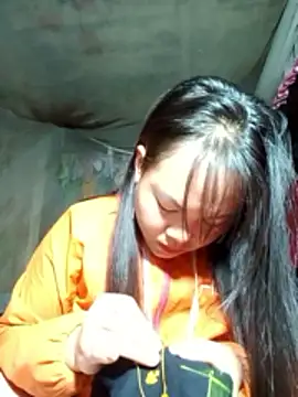 emilyzz online show from March 2026 01:57:01 AM