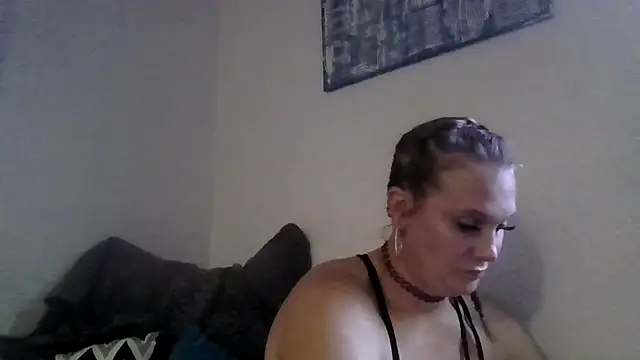 Ariasweetaspie online show from October 2025 02:47:01 PM