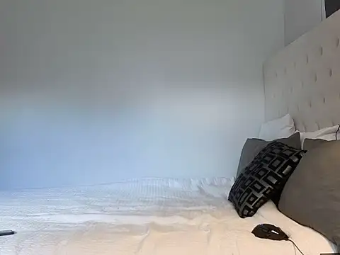 ZoeyJohnson online show from June 2026 02:23:02 AM