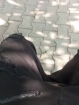 karandeep Bhagat online show from November 2025 06:26:02 AM