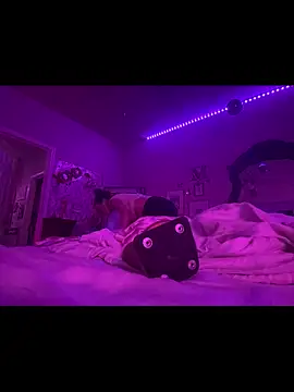 Texxaspearl online show from March 2026 10:37:02 AM