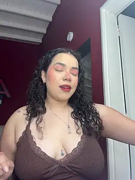 krisstenSantos online show from December 2025 12:33:02 PM