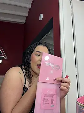 krisstenSantos online show from February 2026 01:16:01 PM