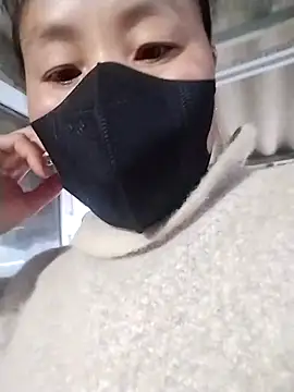 Emmyly 123 online show from February 2026 12:04:02 AM