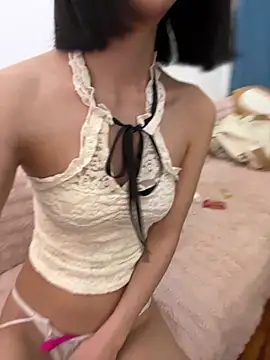 qiqi x online show from March 2026 02:34:01 PM