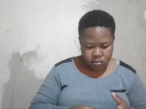 Bustyass93 online show from October 2025 07:33:01 AM