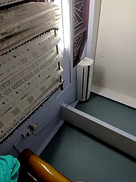 Donerviky online show from September 2025 05:24:01 PM