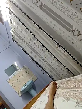 Donerviky online show from October 2025 08:11:02 PM