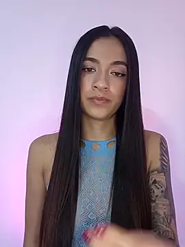 MiQeilaSweet online show from December 2025 11:36:02 PM