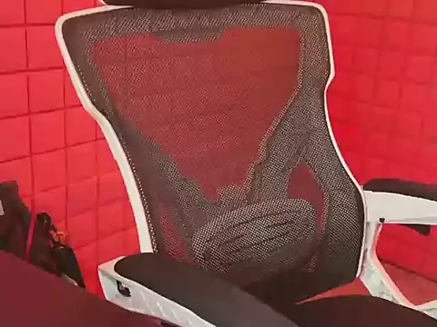 Snapshot of VyLouis2kk7 chatting on October 2025 02:41:01 PM VyLouis2kk7 online show from October 2025 02:41:01 PM