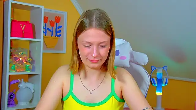 BeatriceBinoche online show from April 2026 06:41:01 PM