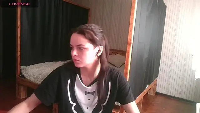 Snapshot of EthelsLover chatting on January 2026 09:24:02 AM EthelsLover online show from January 2026 09:24:02 AM