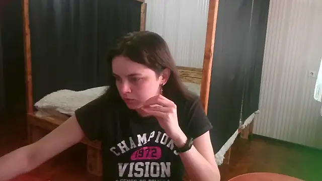 Snapshot of EthelsLover chatting on February 2026 11:40:01 AM EthelsLover online show from February 2026 11:40:01 AM