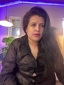 Snapshot of Andrea_secret_ chatting on June 2026 02:00:02 PM Andrea secret online show from June 2026 02:00:02 PM