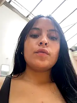 Snapshot of Karla_1-2 chatting on October 2025 06:43:01 PM Karla 1-2 online show from October 2025 06:43:01 PM