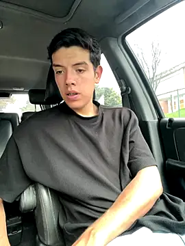 Snapshot of mattebret11 chatting on October 2025 05:06:02 PM mattebret11 online show from October 2025 05:06:02 PM