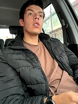 Snapshot of mattebret11 chatting on October 2025 03:13:02 PM mattebret11 online show from October 2025 03:13:02 PM