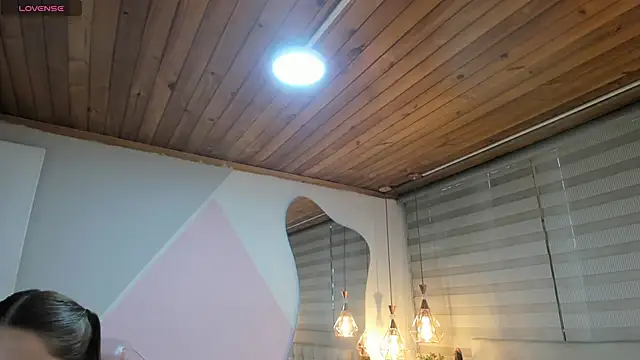 sophiee09  online show from January 2026 01:48:01 PM