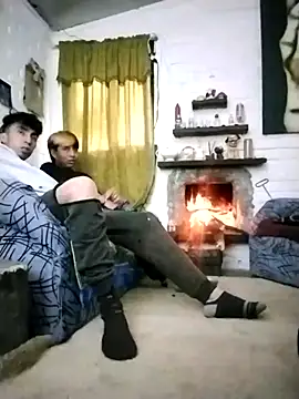 Snapshot of sky-wolves chatting on October 2025 06:16:01 PM sky-wolves online show from October 2025 06:16:01 PM