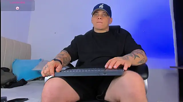 denis munera online show from October 2025 10:05:02 AM