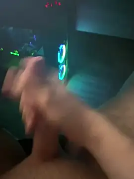 jstntz online show from February 2026 11:12:01 PM