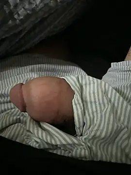 koeanboy11 online show from September 2025 05:41:02 AM