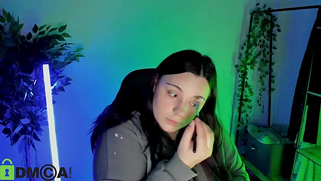 Mia R0ss online show from February 2026 11:11:02 PM