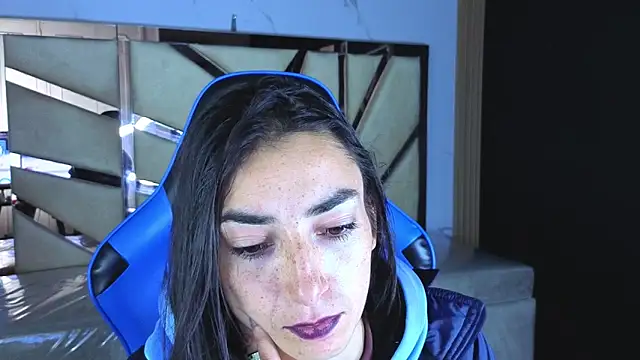 Maily a  online show from March 2026 02:59:01 AM