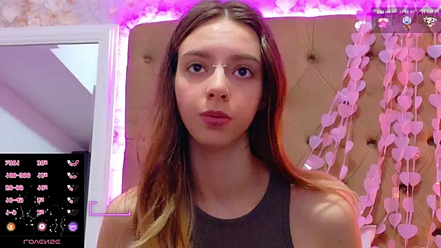 CoraVex online show from March 2026 05:01:02 AM