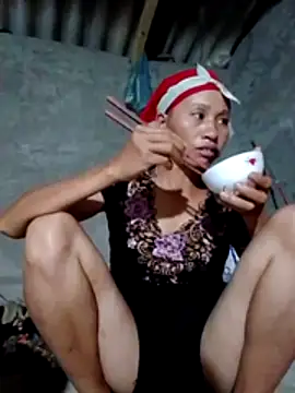 donna-bae online show from November 2025 12:15:01 PM