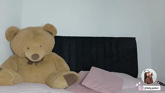 Natashaparker   online show from June 2026 03:52:02 AM