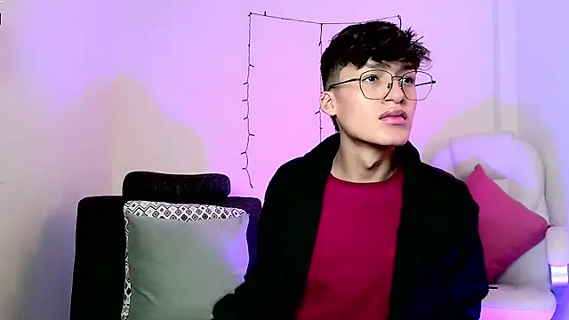 bellmontneon online show from November 2025 11:21:01 AM