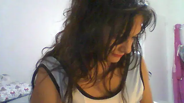 dulcefanny online show from June 2026 05:34:01 PM