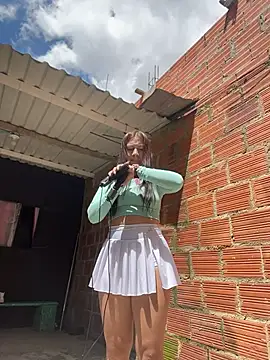 Karlee Grey1 online show from November 2025 04:22:01 PM