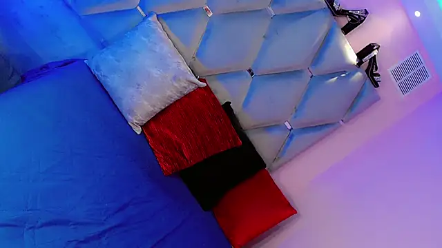 AithanaBlaze online show from February 2026 11:01:01 PM