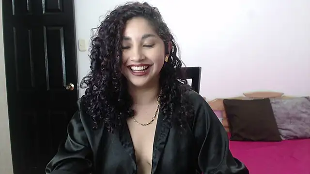 Gia Dior online show from November 2025 10:08:02 PM