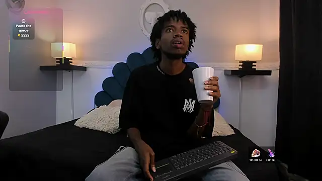 AllexJacob online show from October 2025 01:01:01 PM