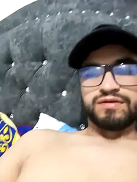 Snapshot of Chrys_harris77 chatting on October 2025 02:34:02 AM Chrys harris77 online show from October 2025 02:34:02 AM