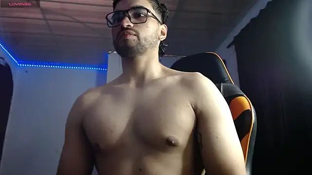 Snapshot of Chrys_harris77 chatting on November 2025 09:26:01 PM Chrys harris77 online show from November 2025 09:26:01 PM