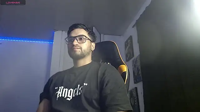 Snapshot of Chrys_harris77 chatting on November 2025 01:50:02 AM Chrys harris77 online show from November 2025 01:50:02 AM