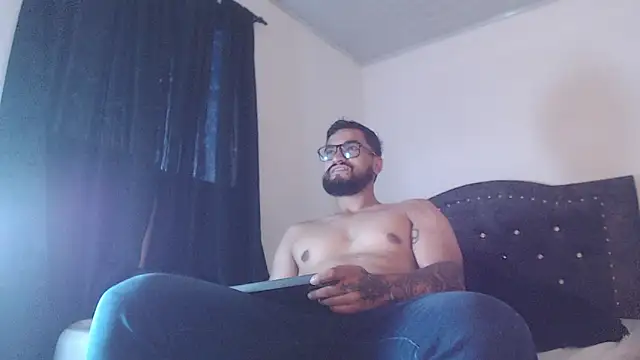 Chrys harris77 online show from April 2026 10:59:01 PM