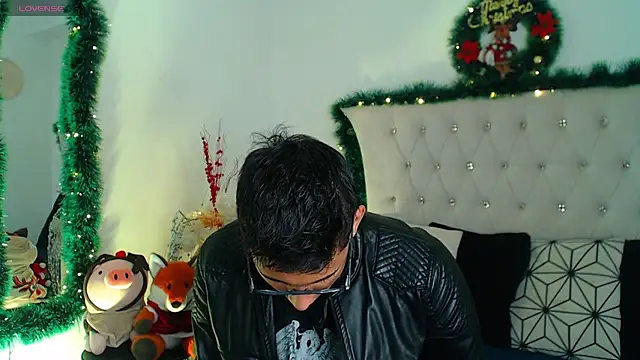 SalvadorFit online show from December 2025 09:34:02 PM