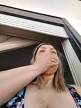 Lunita86 online show from January 2026 01:59:01 PM