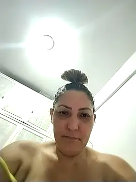 Lunita86 online show from March 2026 01:57:01 AM