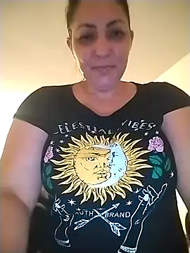 Lunita86 online show from April 2026 03:16:01 AM