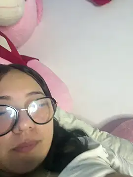 Snapshot of sacha_torres02 chatting on June 2026 06:55:02 PM sacha torres02 online show from June 2026 06:55:02 PM