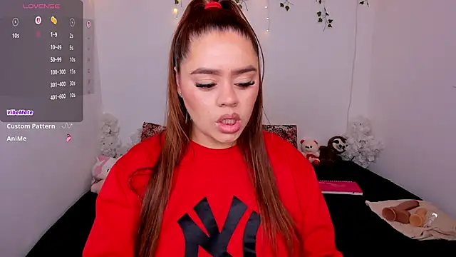 isabella arias2 online show from April 2026 06:19:01 AM