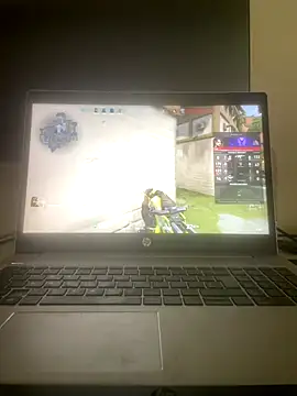 Snapshot of Randy9222 chatting on September 2025 07:43:01 AM Randy9222 online show from September 2025 07:43:01 AM