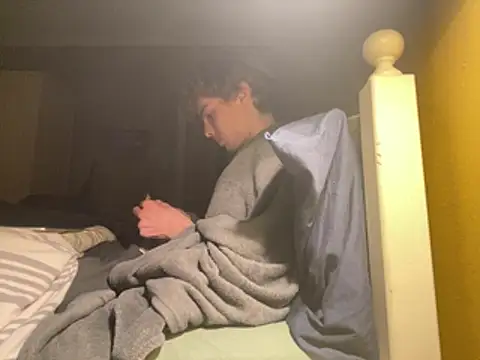 Snapshot of Randy9222 chatting on February 2026 09:05:02 PM Randy9222 online show from February 2026 09:05:02 PM