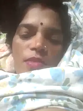 Hott cutgirl online show from November 2025 12:53:01 AM